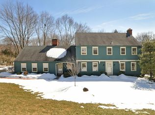 91 Foxcroft Dr, Doylestown, PA 18901