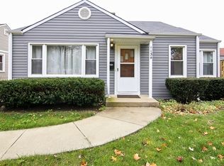 1134 Webster Ln, Des Plaines, IL