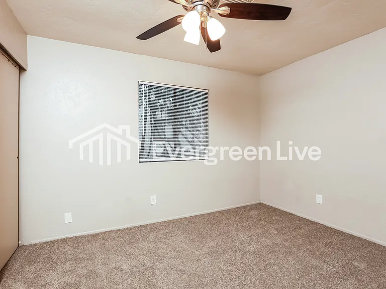 10240 E Vicksburg St — Photo 12