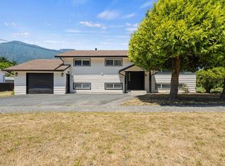 583 Park St, Hope, BC V0X1L4
