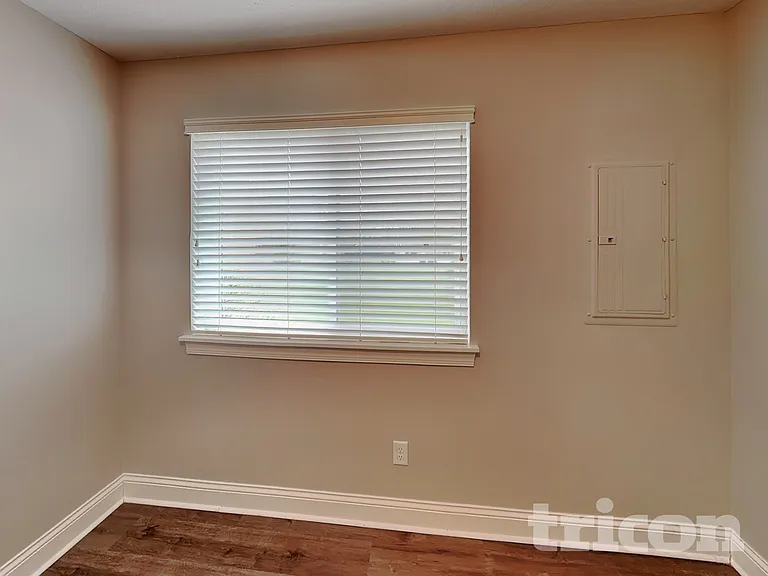 14361 Parkside Ct NW — Photo 12