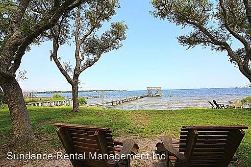1st image of 901 Beachview Dr