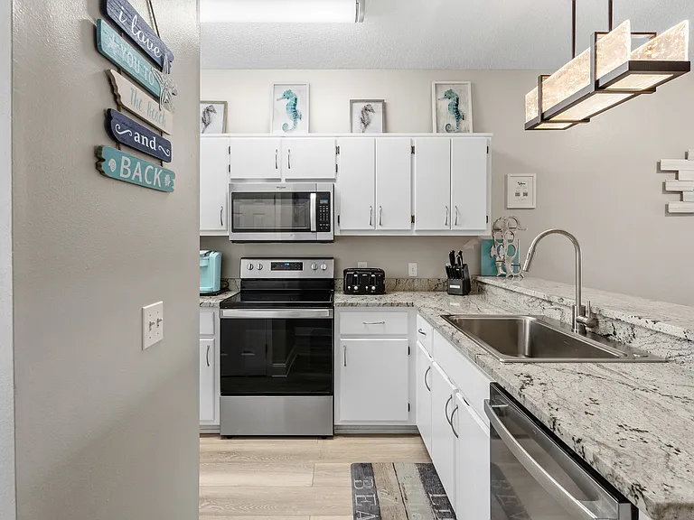 450 S Geronimo St #204 — Photo 9