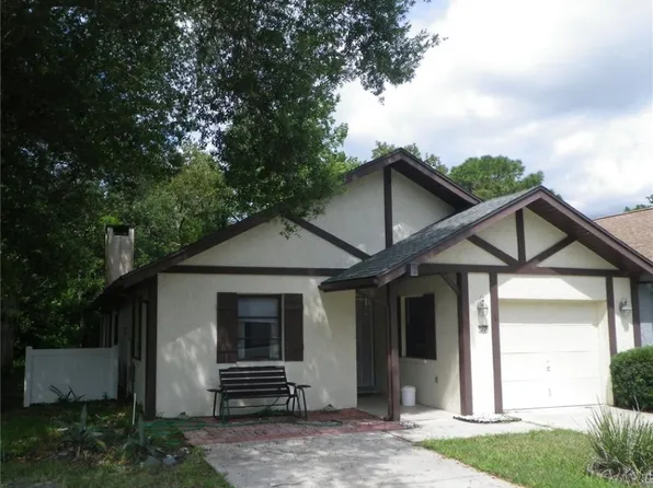 32 Dogwood Dr, Homosassa, FL 34446