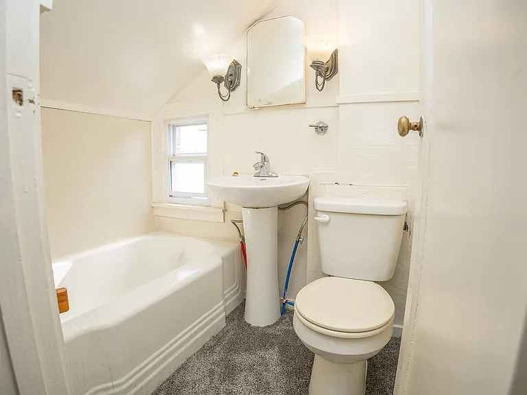 1214 E Dunklin St #B — Photo 11