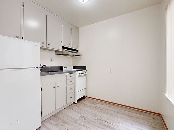 5th image of 269 4th Ave #2