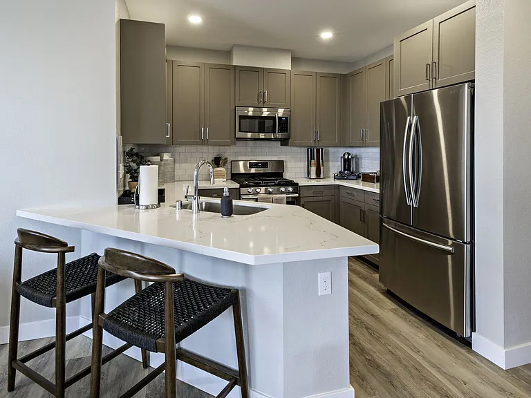 Parador Town Homes — Photo 18