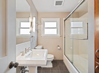 6254 37th Ave NE, Seattle, WA 98115