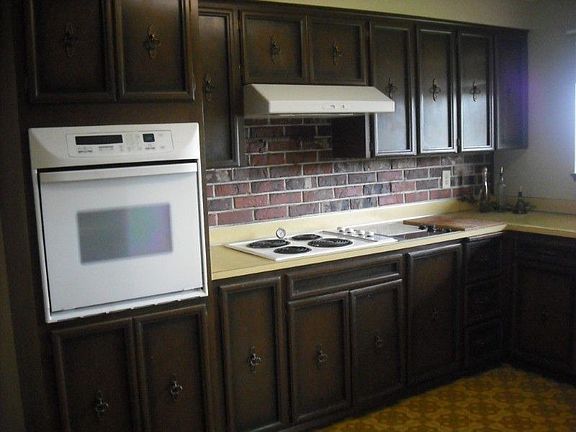 Lots of storage in the kitchen