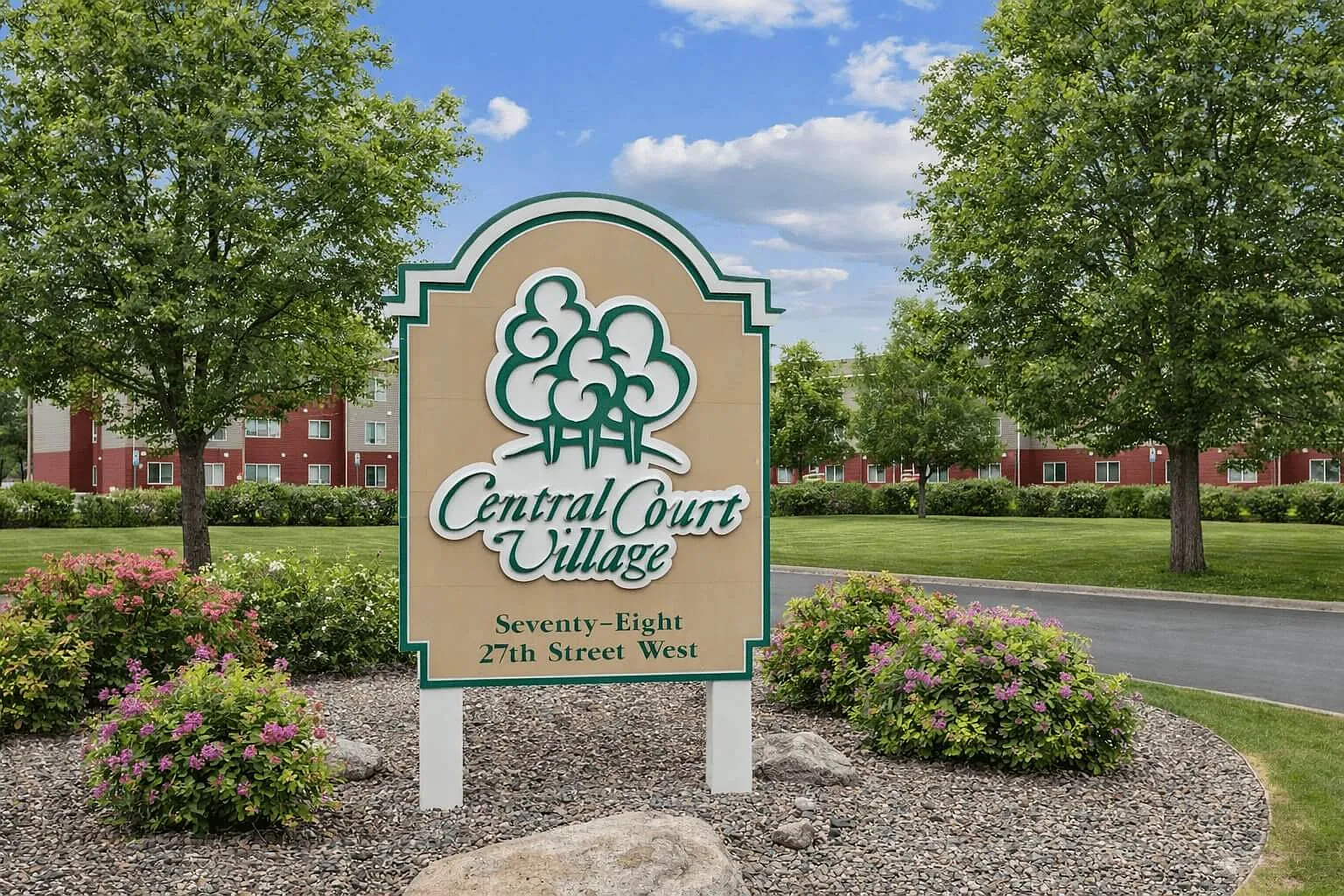Central Court Village — Photo 1