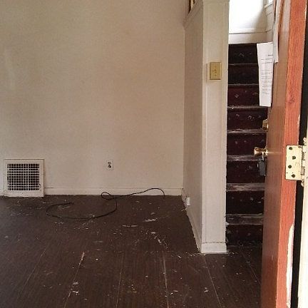 3rd image of 936 Idaho Ave