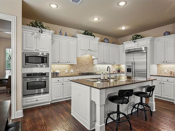 5th image of this home