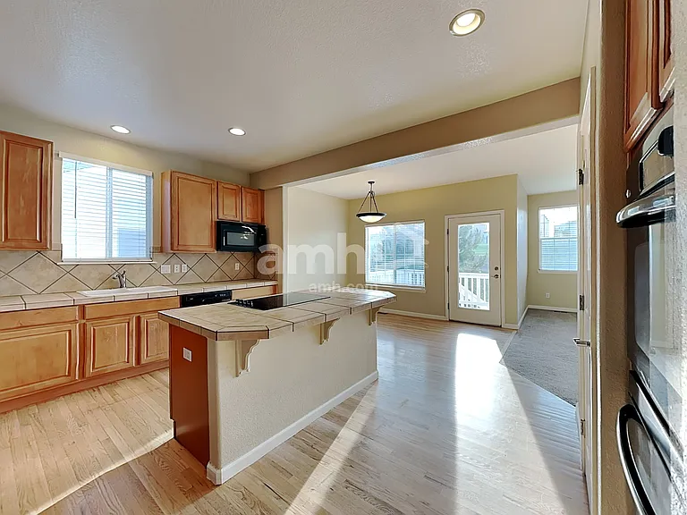 17827 Domingo Dr — Photo 5