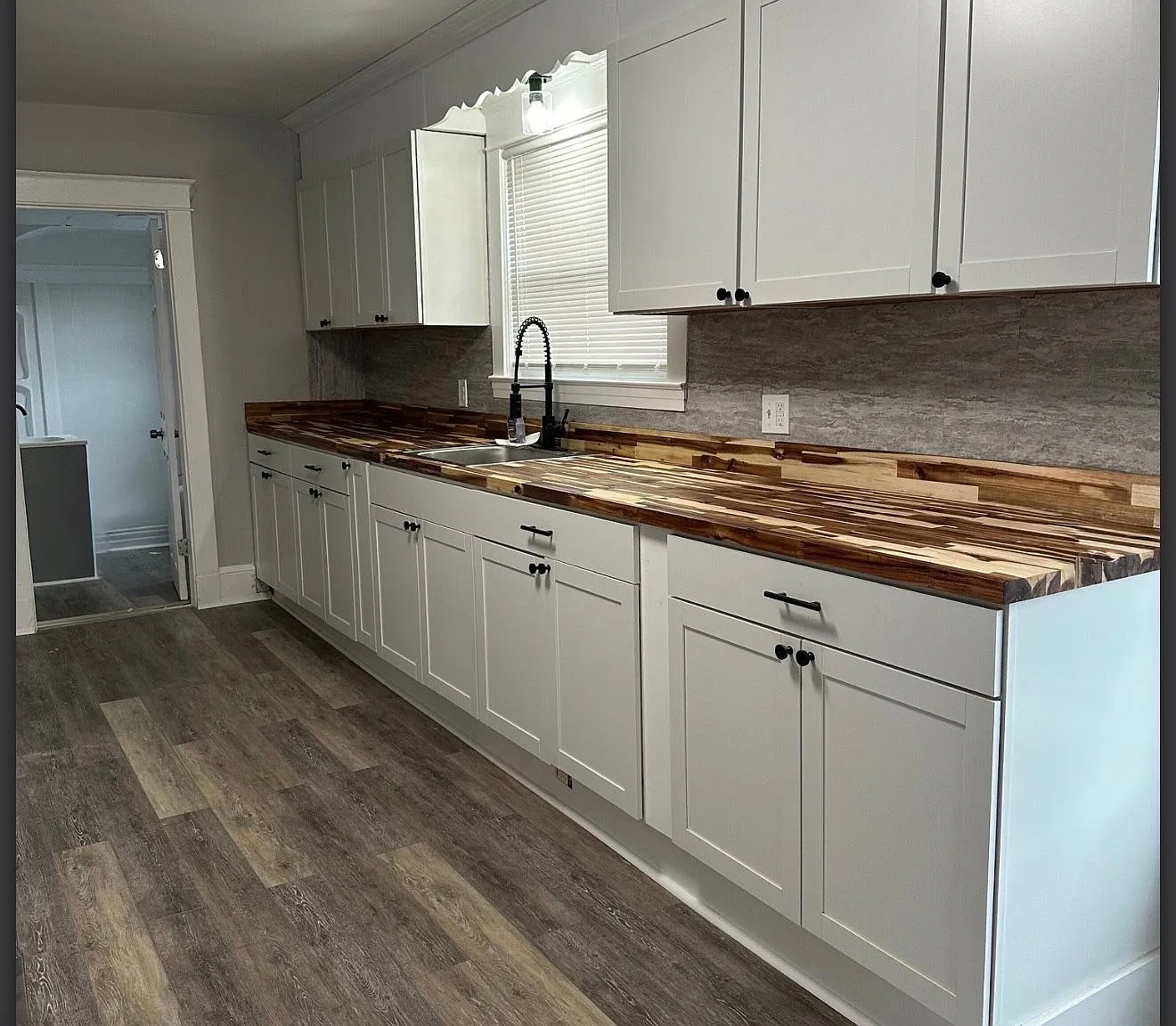 3 bed, 1.0 bath, $2,000 — Photo 1