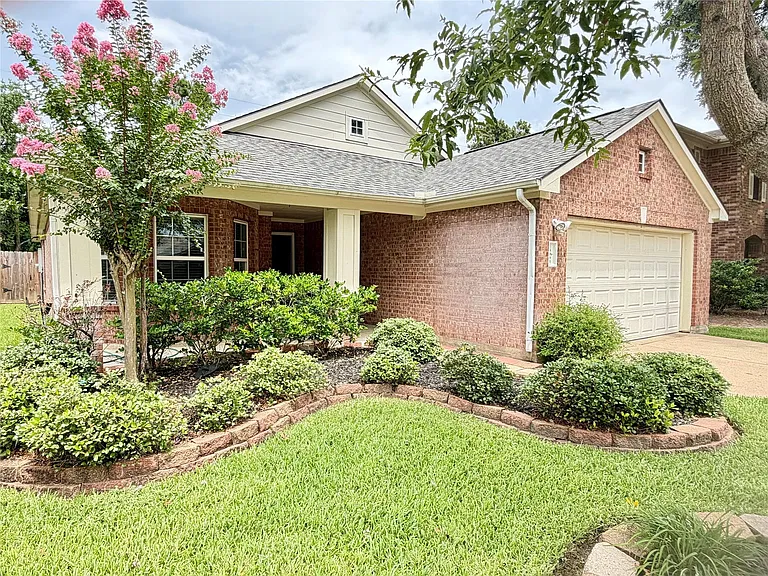 13003 Bramford Point Ln — Photo 2
