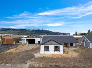 8085 W Splitrail Ave, Rathdrum, ID 83858