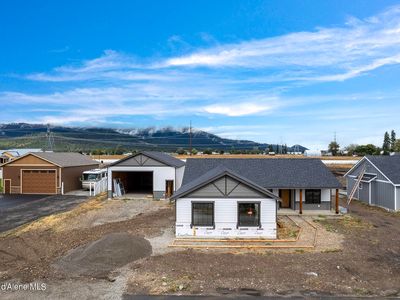 8085 W Splitrail Ave, Rathdrum, ID, 83858