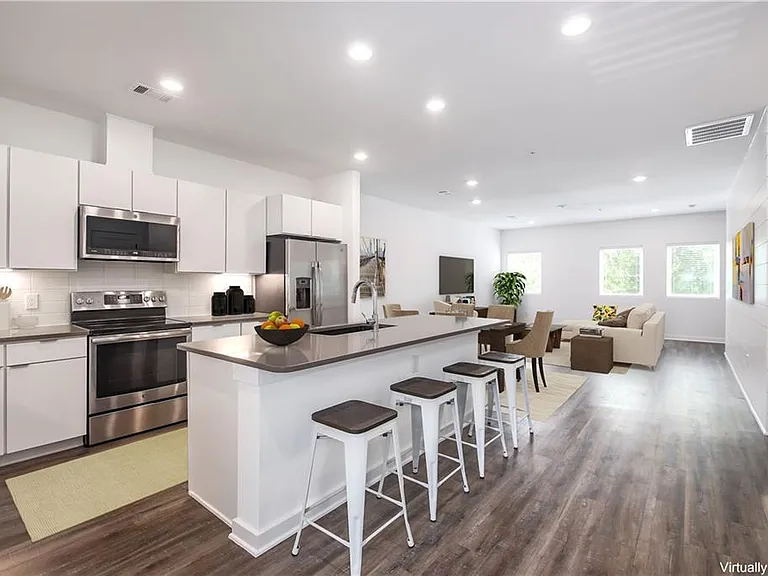 5924 S Congress Ave #12 — Photo 1