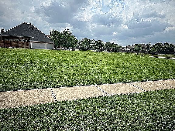 1st image of 600 Killarney