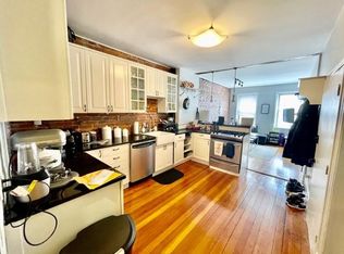 163 Endicott St, Boston, MA 02113
