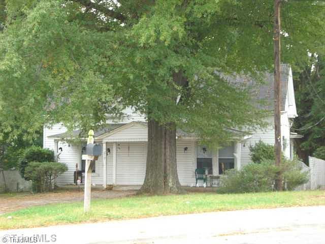 1st image of 619 Lindsey St