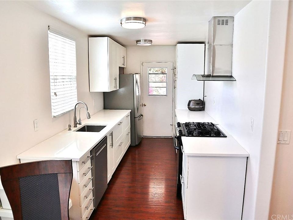 1st image of 12427 Laurel Ave