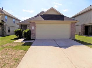 8623 Chaletford Dr, Houston, TX 77044