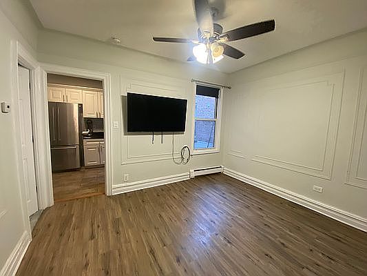 1st image of 4604 Skillman Ave #2R