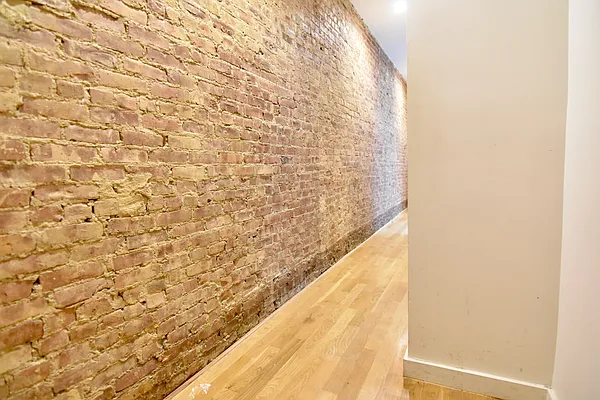 Rented by Bohemia Realty Group | media 12