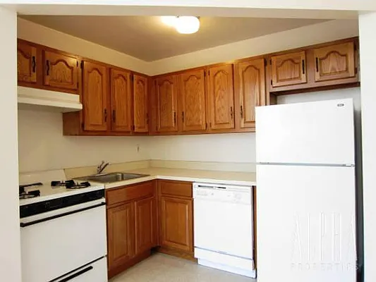 Rented by Alpha Properties NYC I LLC | media 16