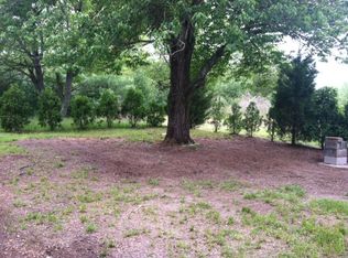 243 W Piney Hollow Rd, Williamstown, NJ 08094