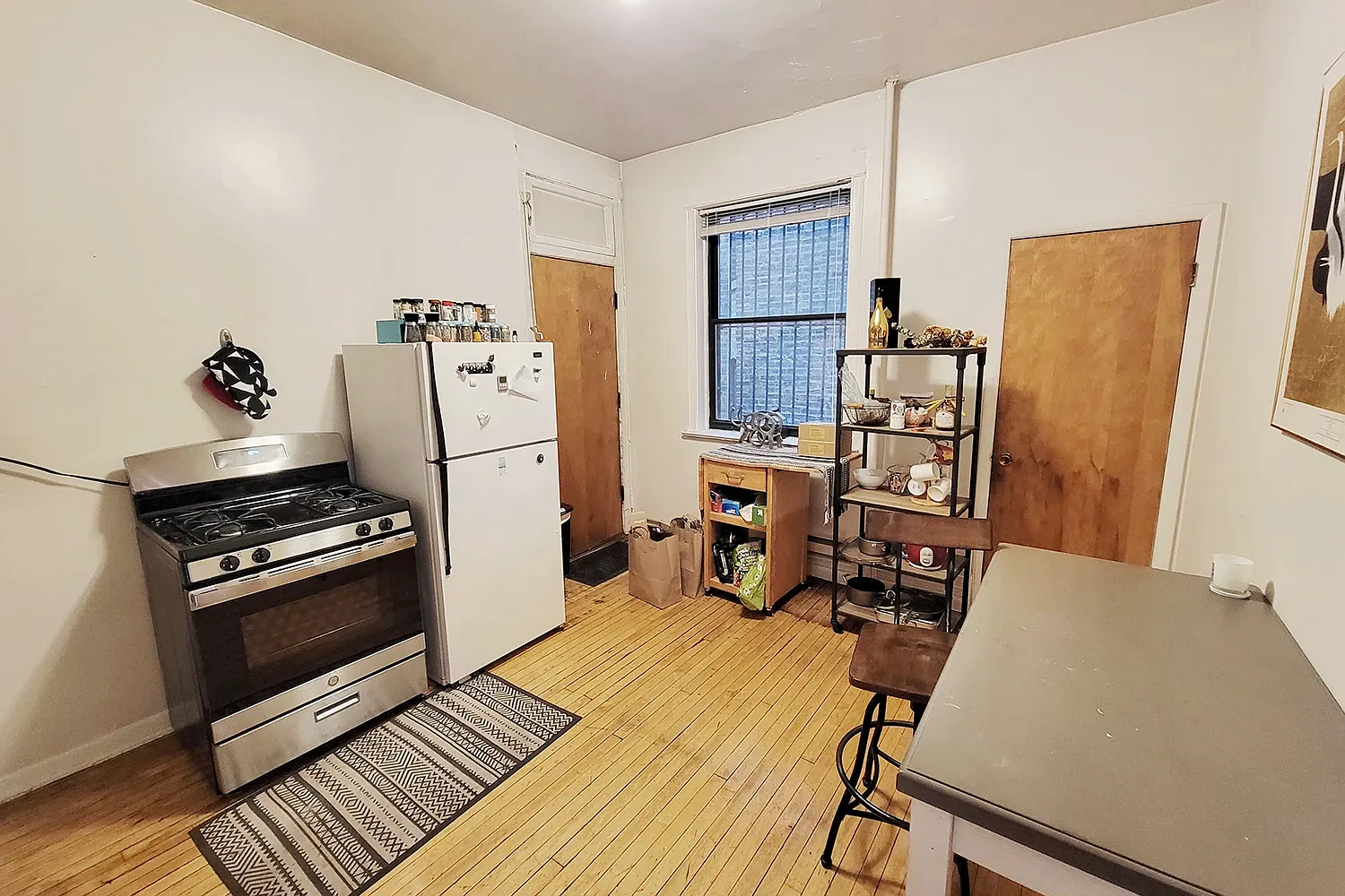 923 W Waveland Ave — Photo 4