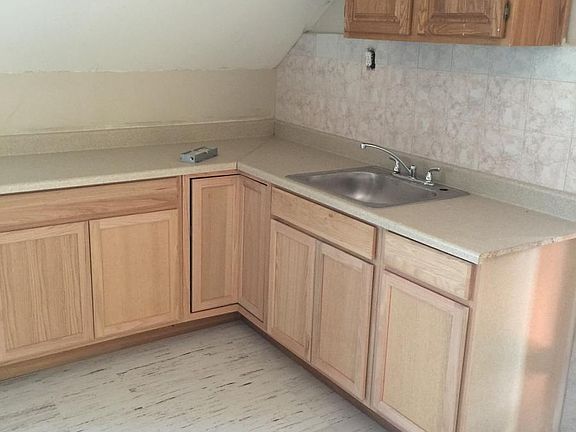 3rd image of 456 Chalkstone Avenue # Fl 3rd