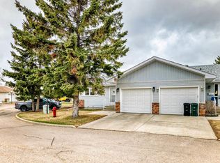 2 Georgian Way #3, Strathcona County, AB T8A5K2