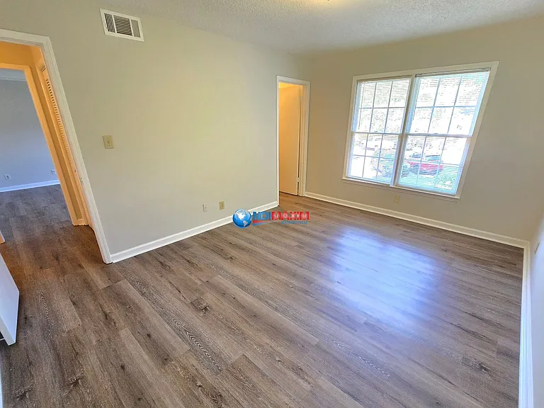 493 Stone Mountain St #11 — Photo 7