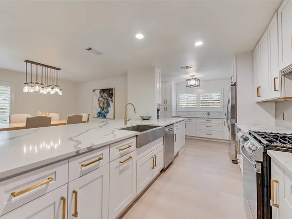 6741 Leameadow Dr, Dallas, TX 75248