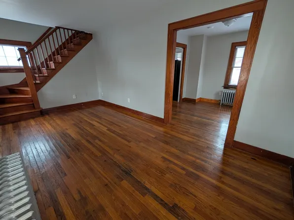 235 Foxon Rd, East Haven, CT 06513