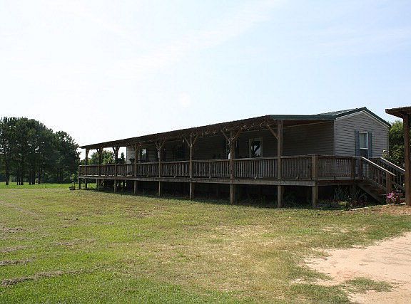 3rd image of 2524 County Road 2287