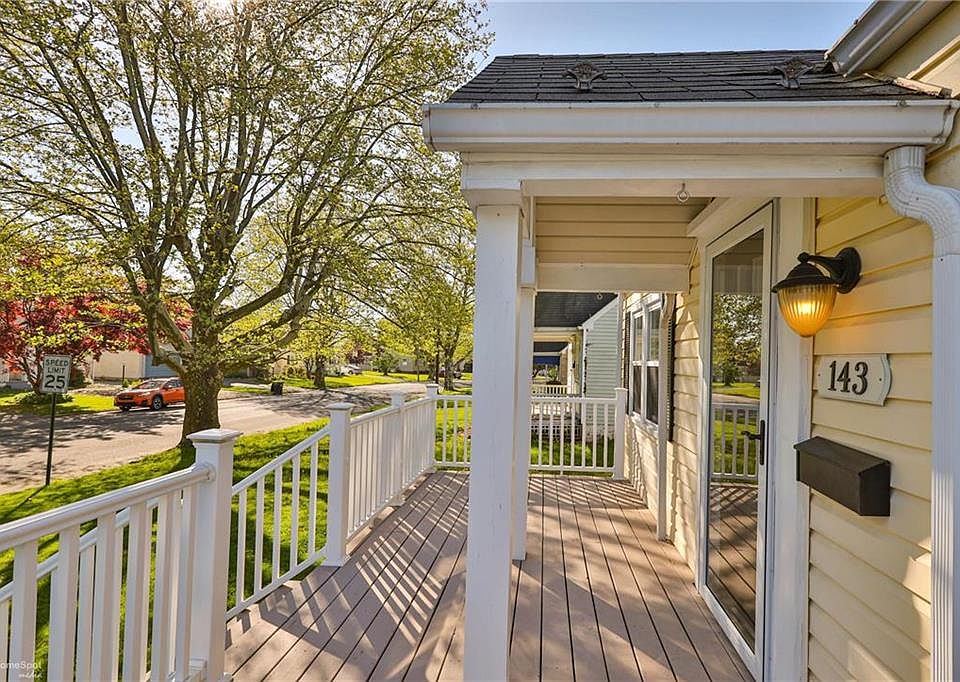 143 N Liberty St, Nazareth, PA 18064 Zillow