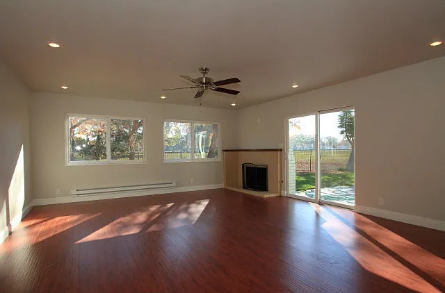 2045 Larsen Ct — Photo 7