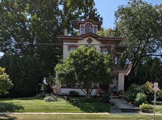 244 E Racine St, Jefferson, WI 53549