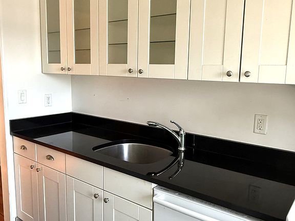 2nd image of 1211 8th Ave APT 4R