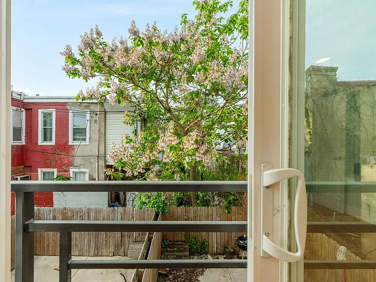 2521 Cecil B Moore — Photo 24