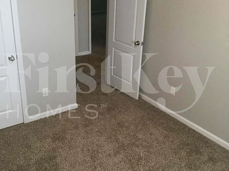 11540 Alicias Ct — Photo 12