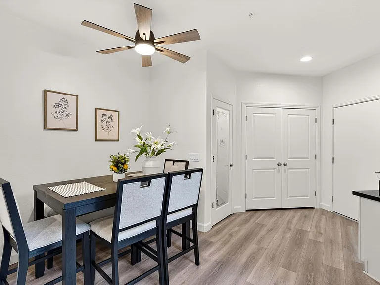 20802 Grayhawk Dr #1087 — Photo 31