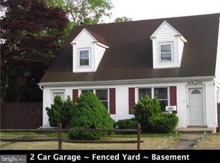 135 Nicholson Rd, Mount Ephraim, NJ 08059