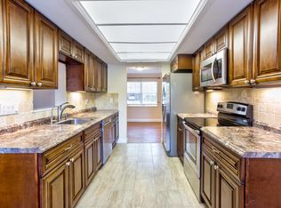 4454 Lords Dr, Sarasota, FL 34231