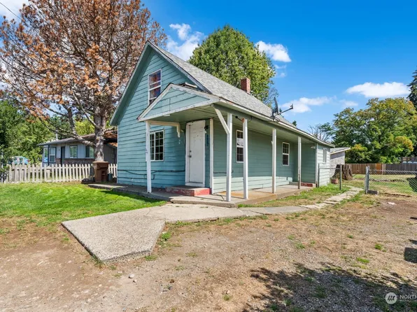 8235 S G Street, Tacoma, WA 98408