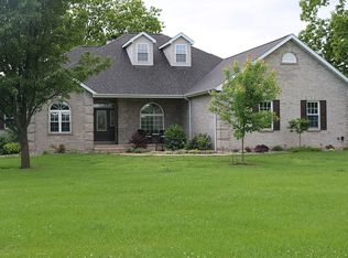 4055 Black Jack Rd, Red Bud, IL 62278