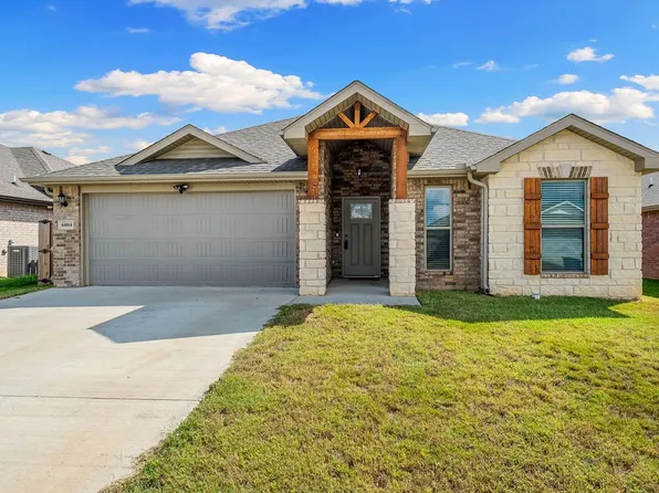 6004 NW Ettie May St, Bentonville, AR 72713